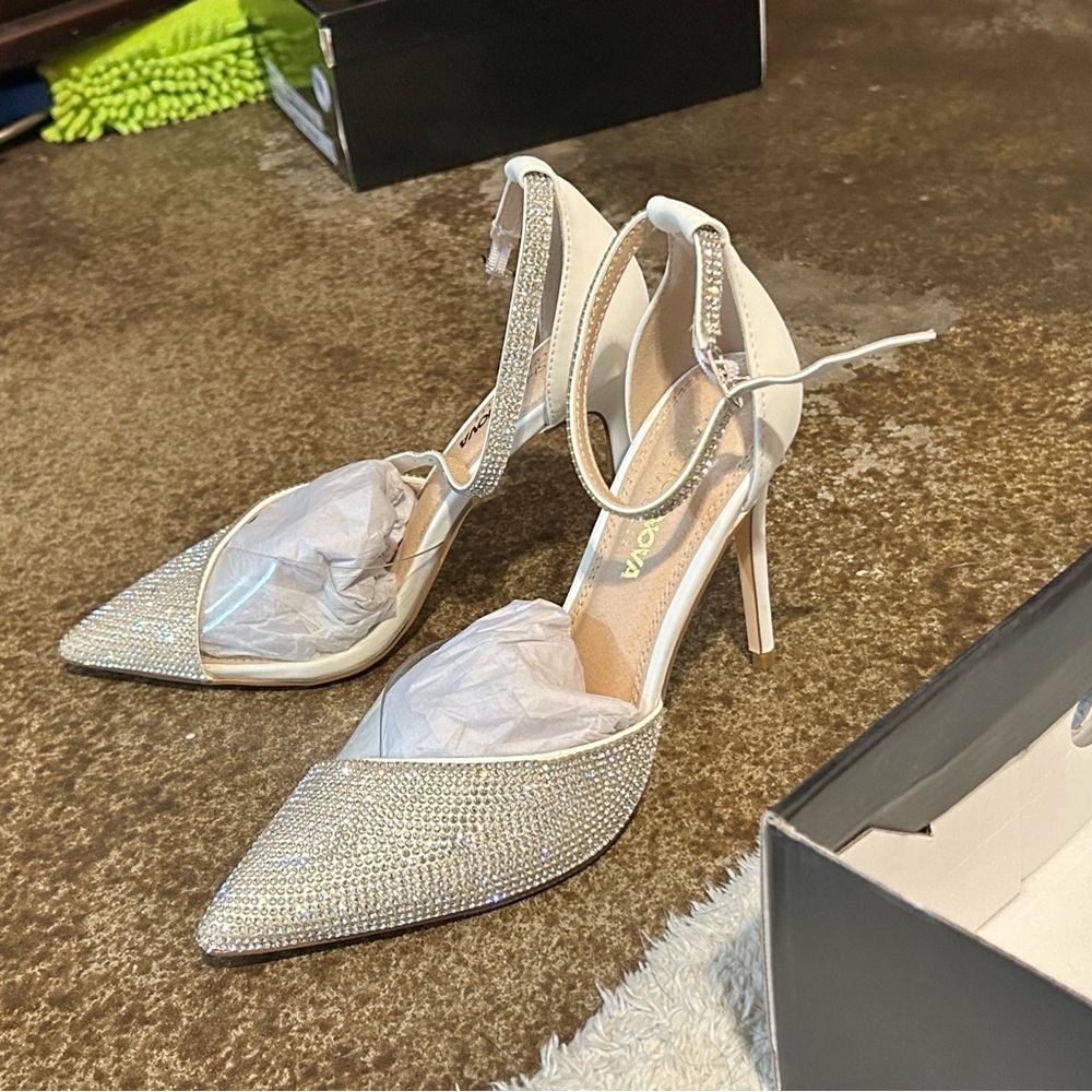 Fashion Nova Glittering Silver and White Heels